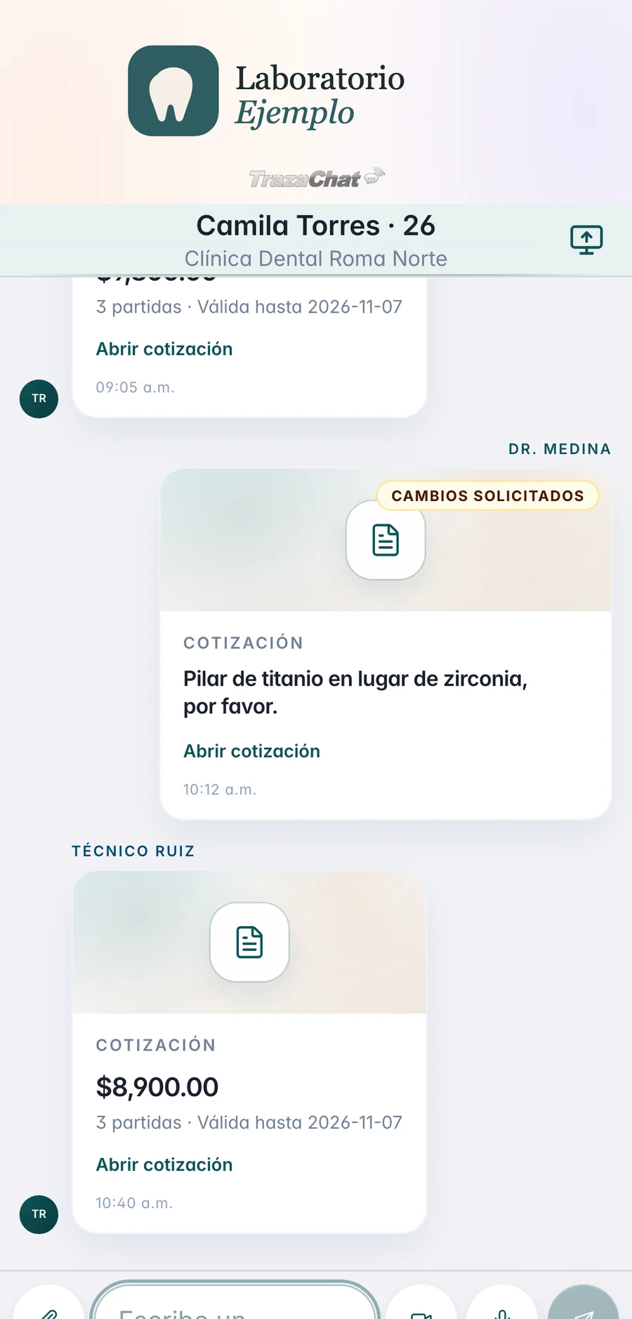 TrazaChat Móvil: cotización del laboratorio, la clínica pide cambios en el pilar y el laboratorio envía la cotización nueva.